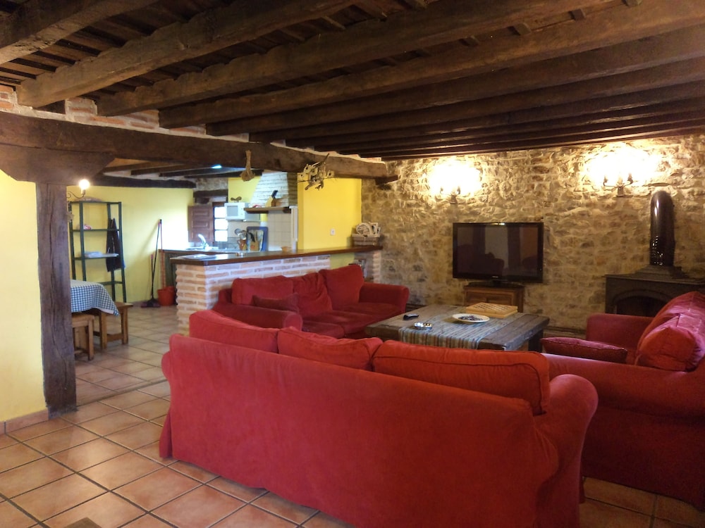 House, 4 Bedrooms (La Toba Ii) photo 3