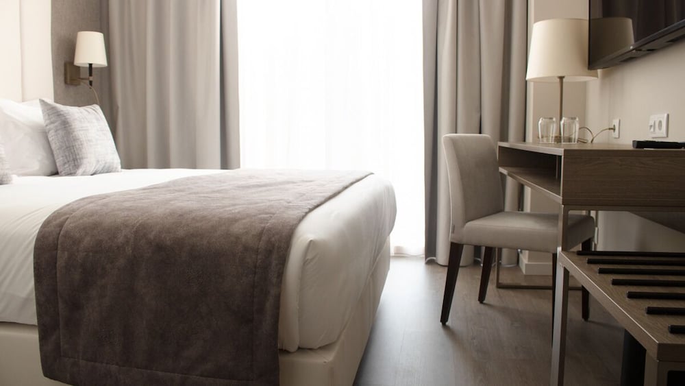 Privilige Club Double Room - Photo 3