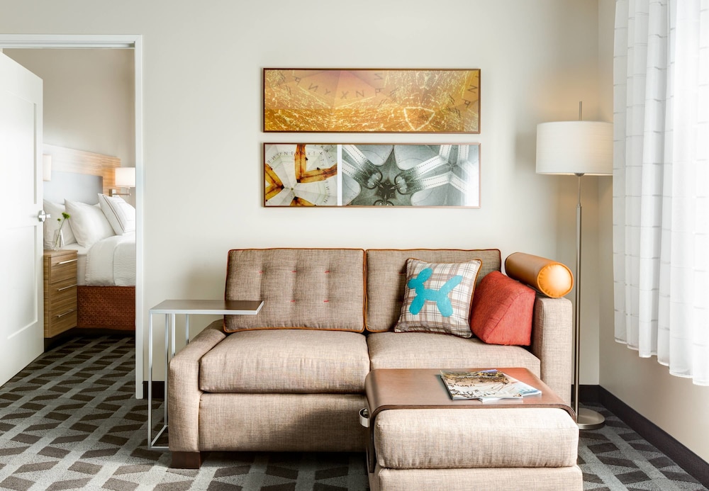 Suite, 1 Bedroom photo 1