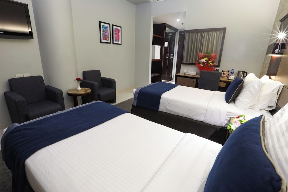 Standard Twin Room photo 3
