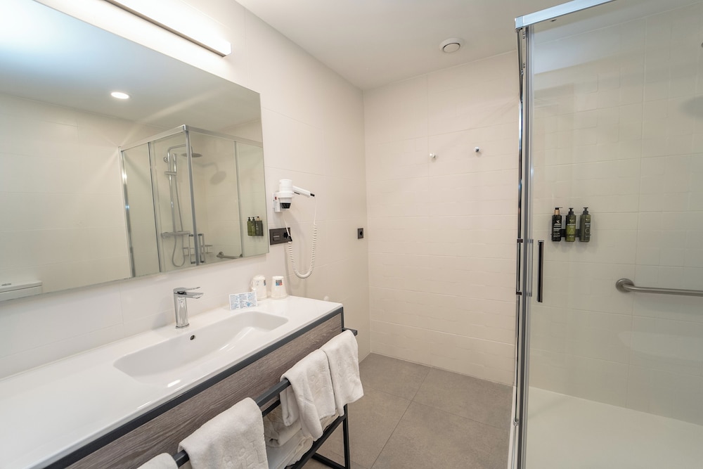 Family Apartment - Photo 6