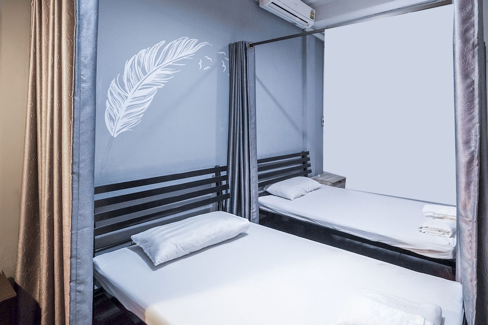 Bed in Male Dormitory photo 1