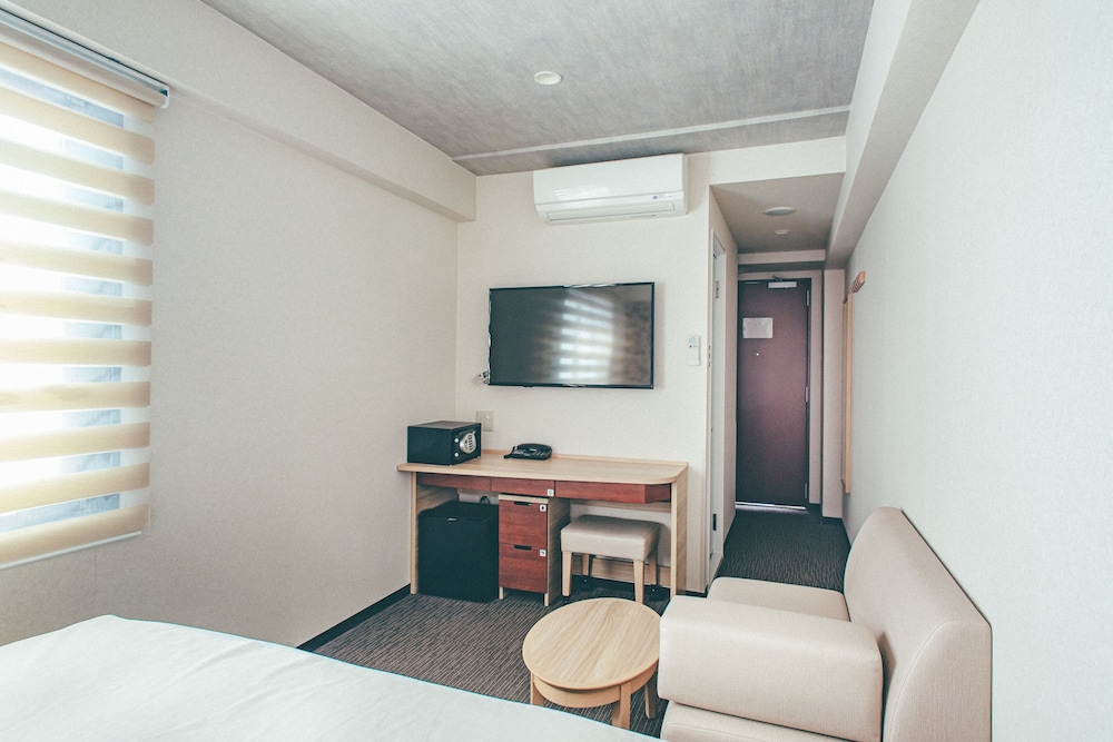 Standard Single Room, Non Smoking - Photo 4