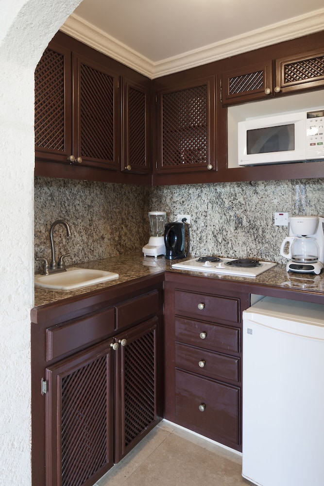 Penthouse, 2 Bedrooms, Ocean View (Private Plunge Pool) - Photo 12