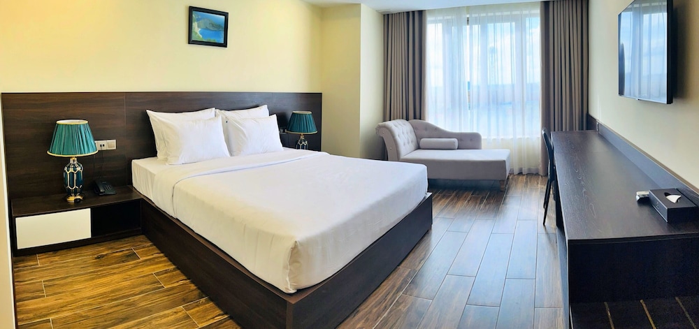 Superior Double or Twin Room - Photo 7