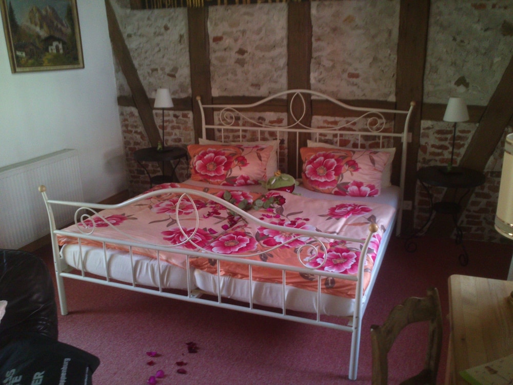Double Room Single Use, 1 Bedroom, Kitchen, City View (Kat. 3) photo 1