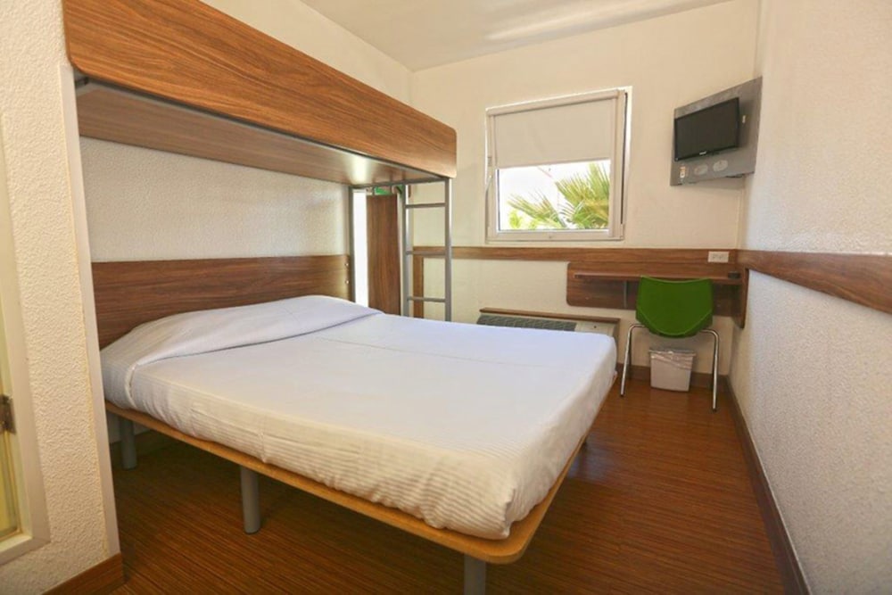 Standard Room, Multiple Beds