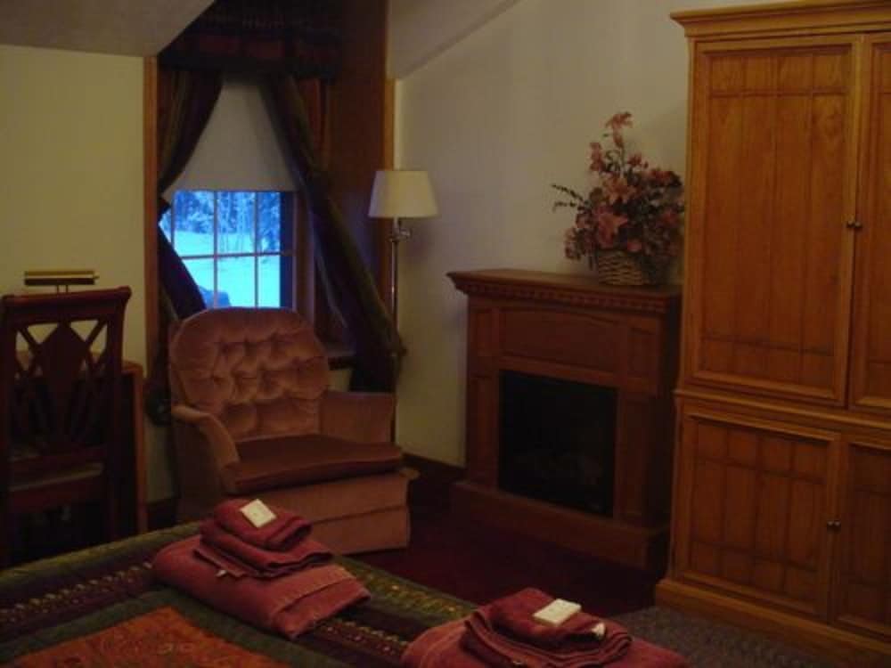 Room (Bridal room)