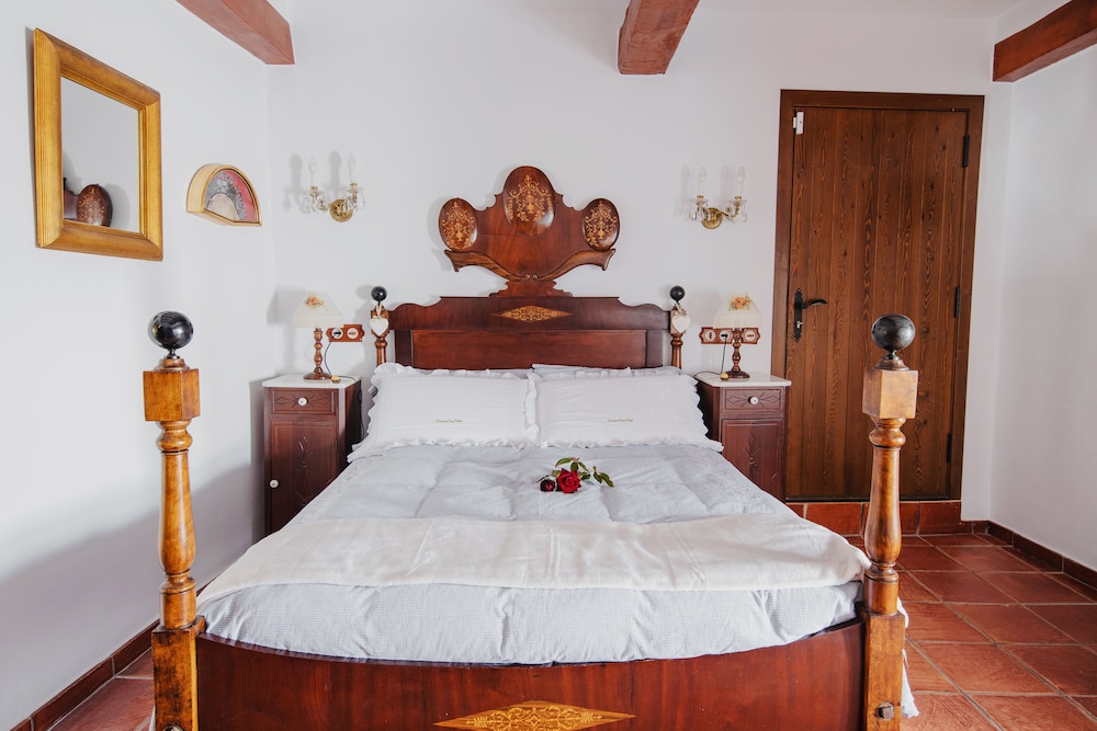 Habitación Clásica, 2 Dormitorios, Baño Privado, Vista a la colina