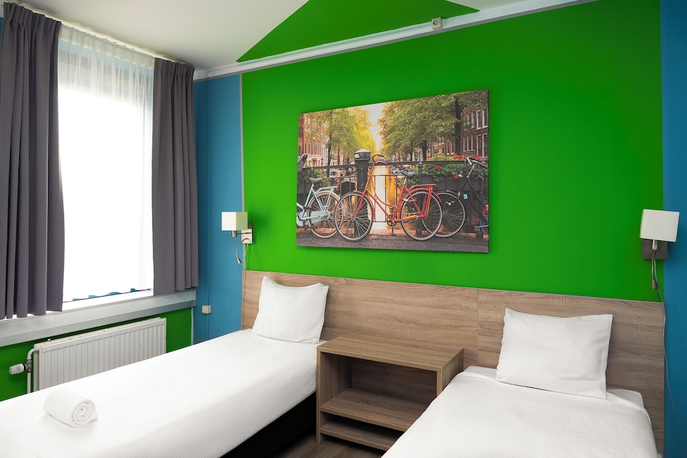 Economy Twin Room