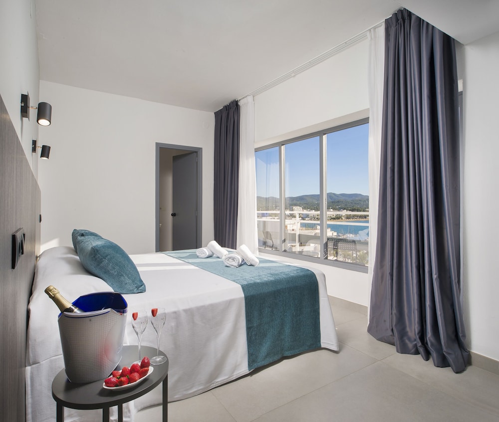 Habitación Doble con Vista al Mar.