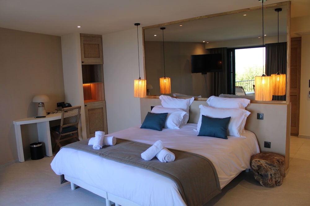Superior Double Room, Balcony, Sea View photo 1