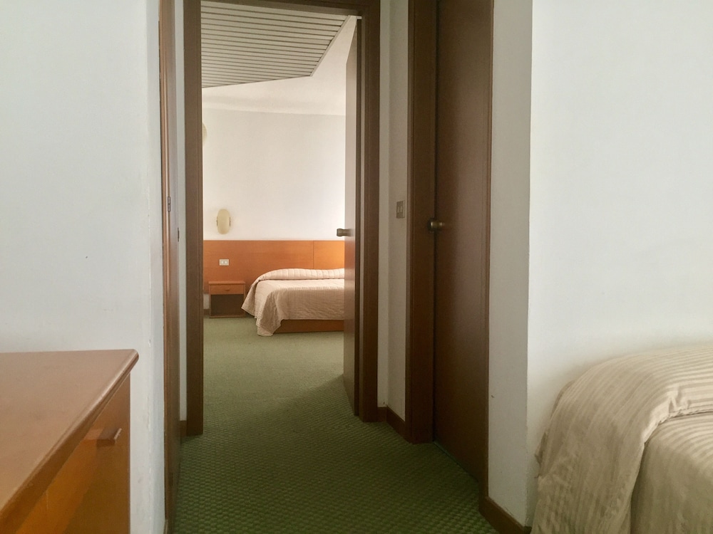 Quadruple Room photo 3