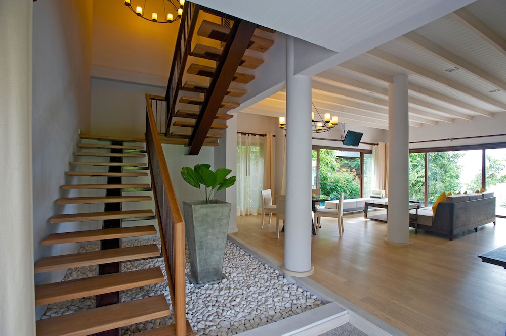 Two-Bedroom Pool Villa - Photo 2