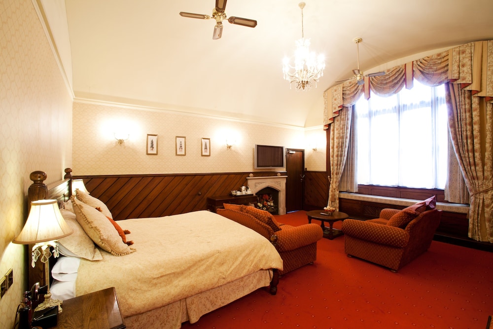 Heelis Suite photo 3