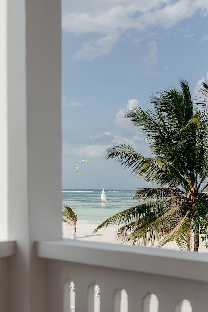 Executive Room, Beachfront photo 3