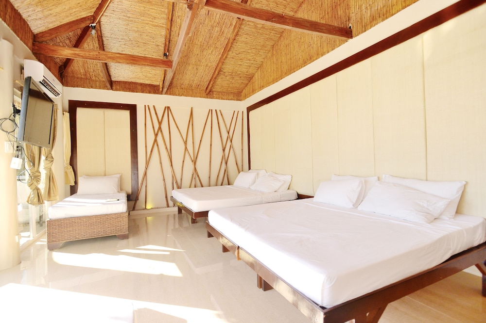 Family Room, 1 Bedroom, Ocean View photo 3