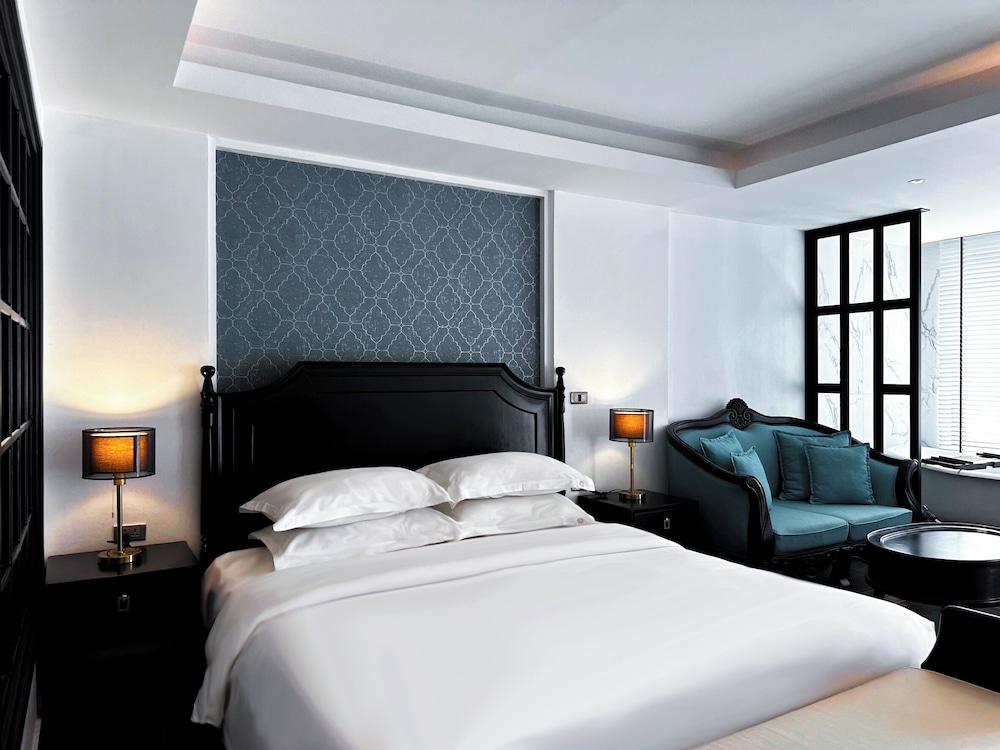 Superior King Room - Photo 2