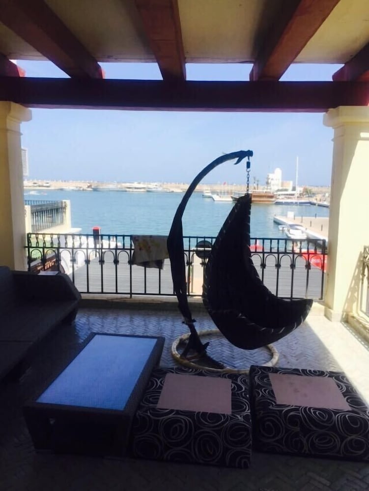 Apartment, 2 Bedrooms, Smoking, Garden View photo 3