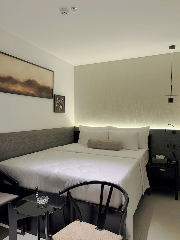 Basic Double Room