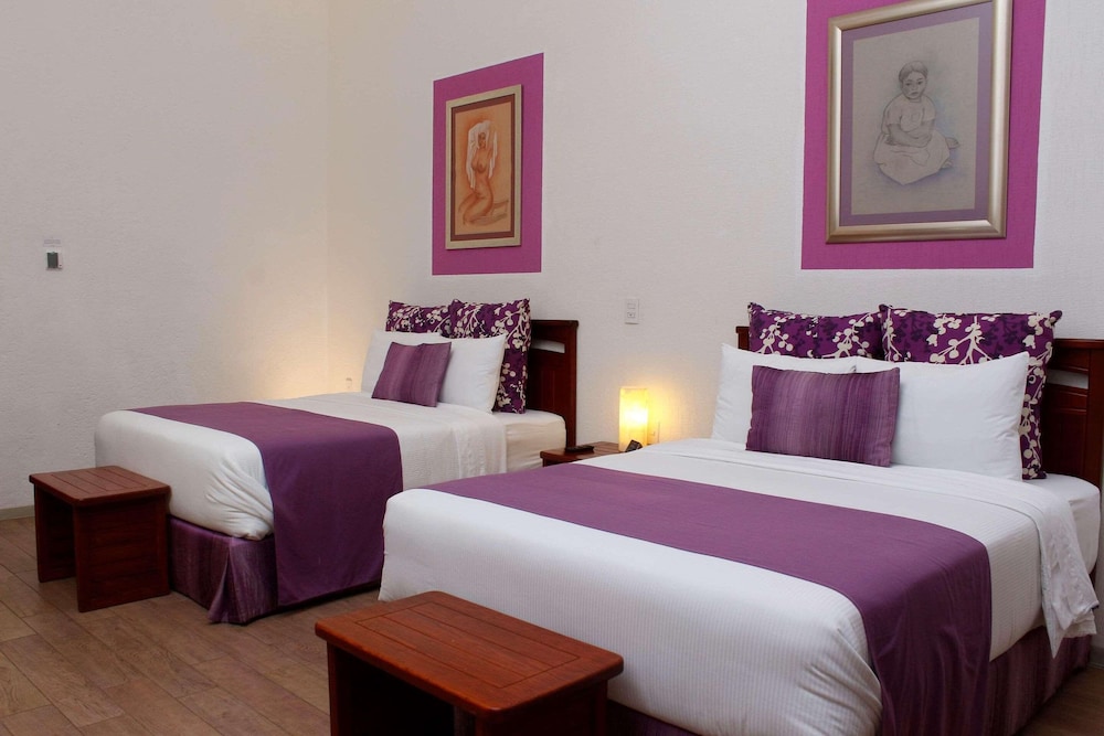Room, 2 Queen Beds