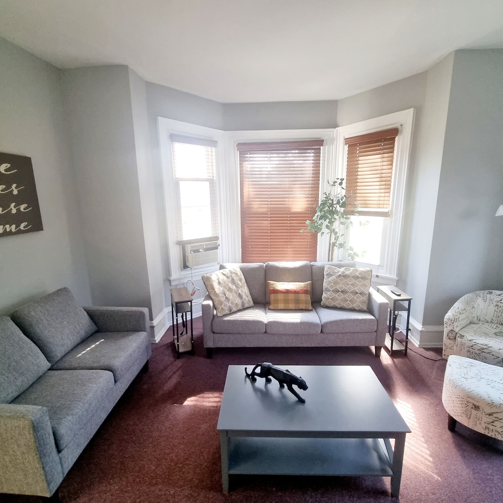 Apartment photo 1