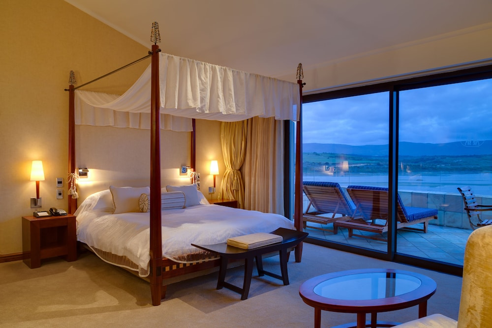 Deluxe Room with Garden View - Photo 8