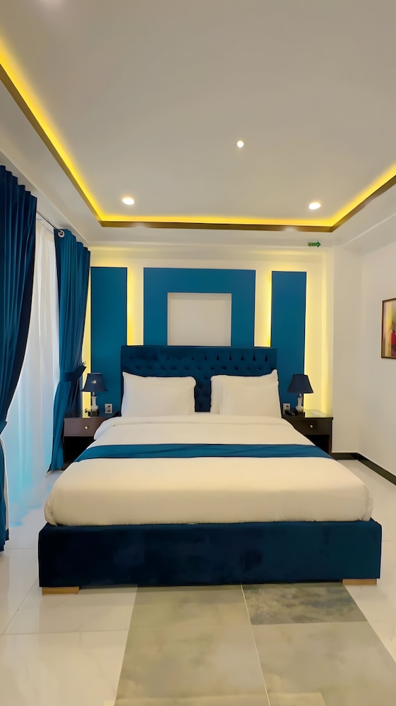 Executive Room photo 2