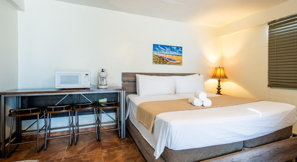 Basic Double Room photo 3