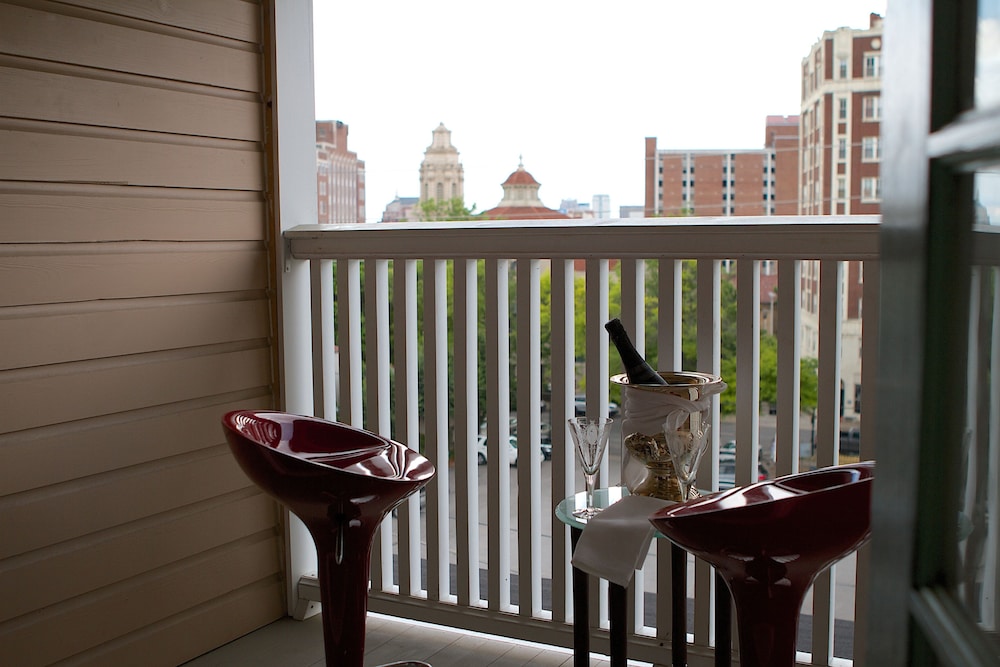 Double Room, Ensuite, City View (Hera'S Loft Room) photo 2