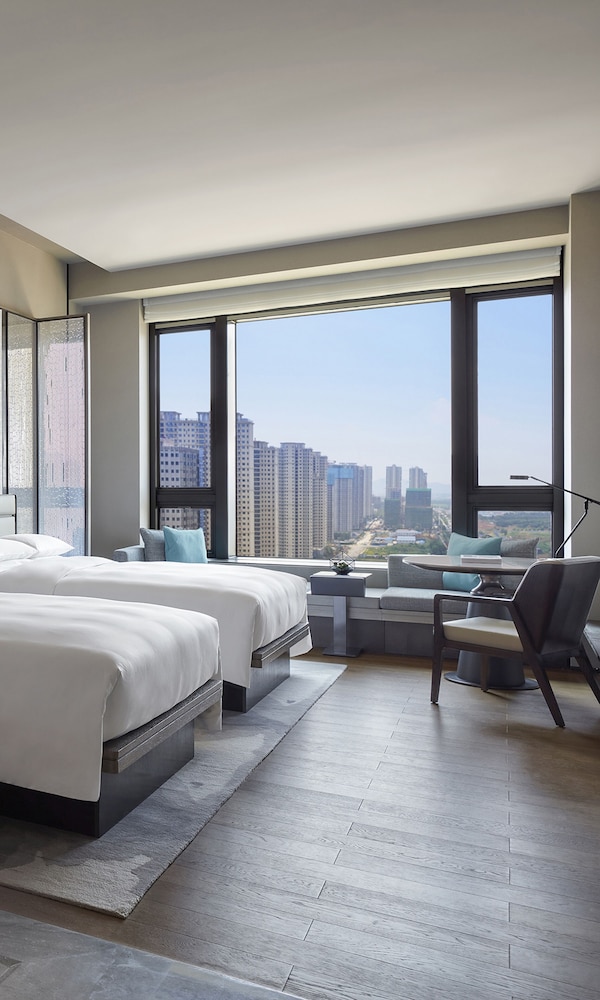 Executive Room, 2 Double Beds, City View, Executive Level - Photo 5