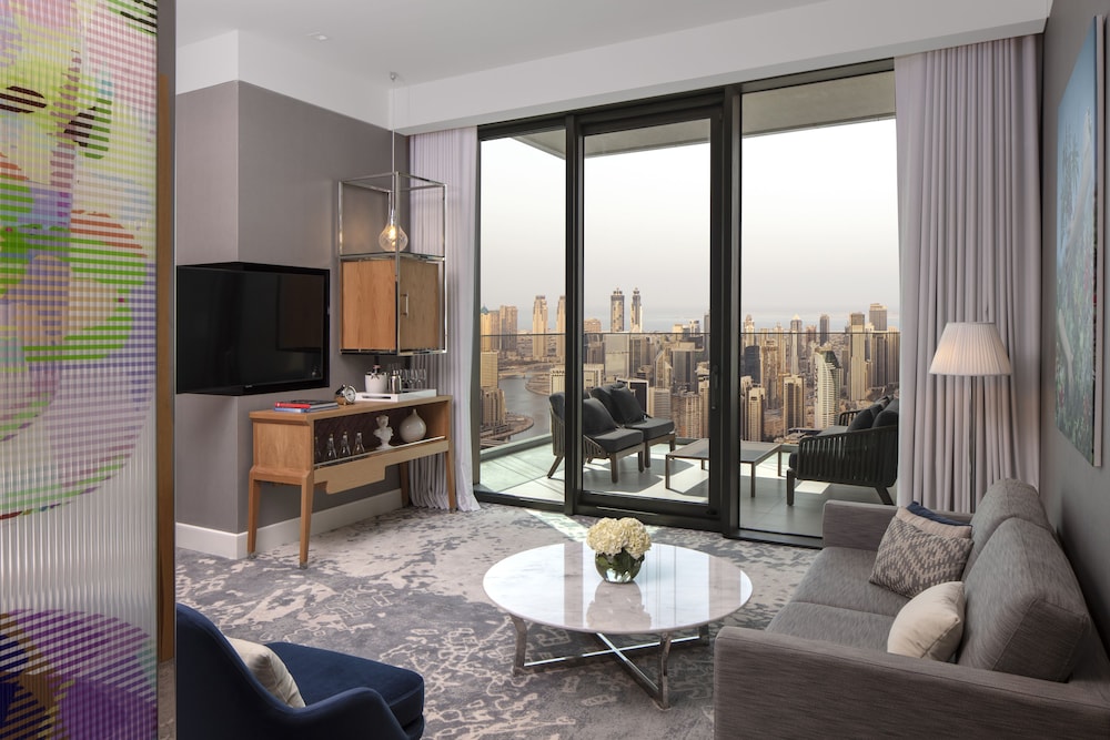 Premium Room, 1 King Bed, City View