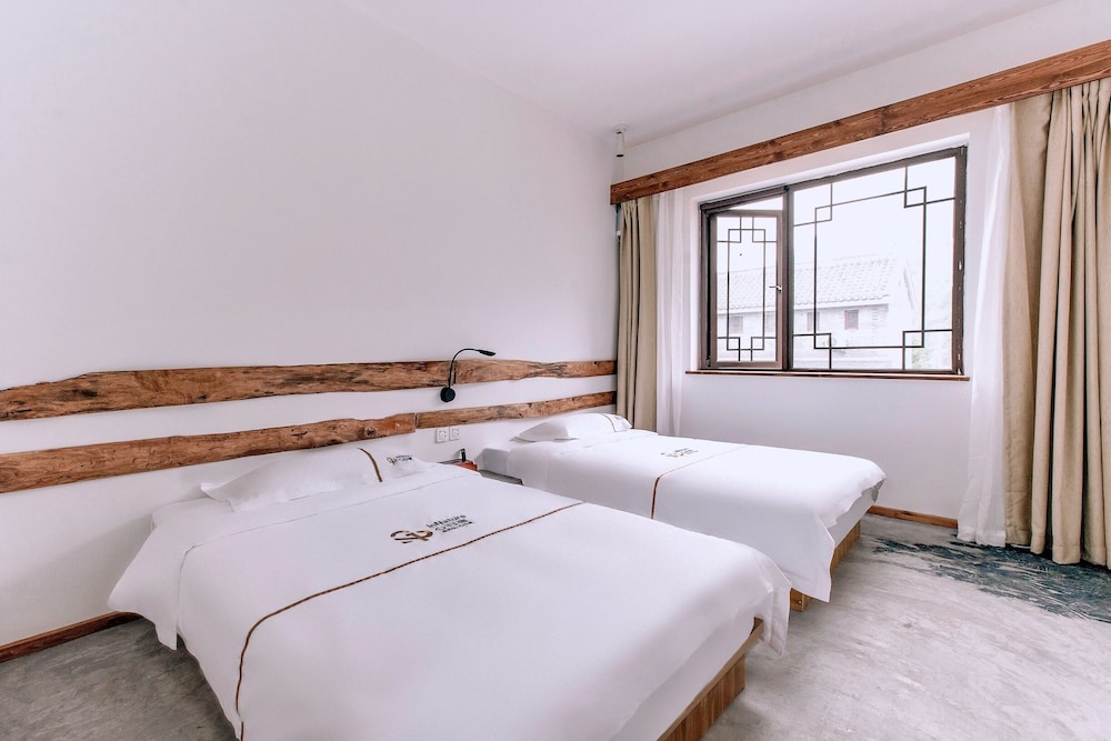 Superior Twin Room photo 3