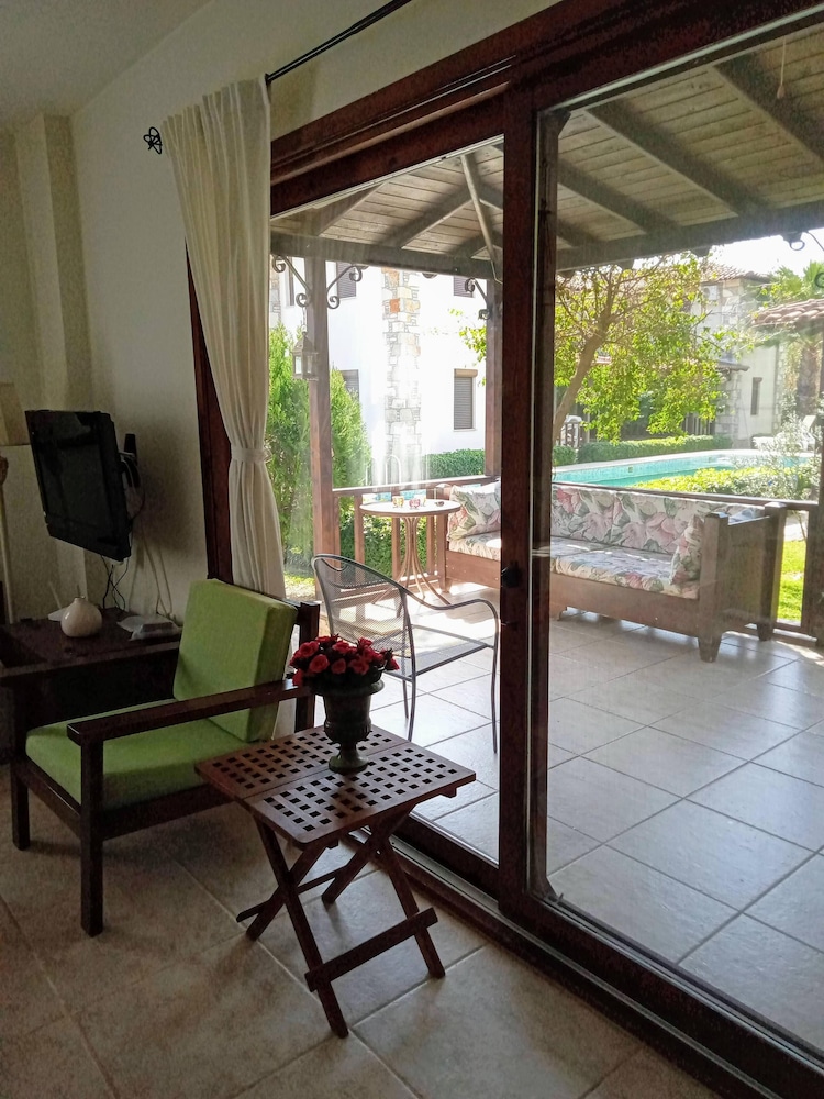 Villa, 3 Bedrooms, Balcony photo 3