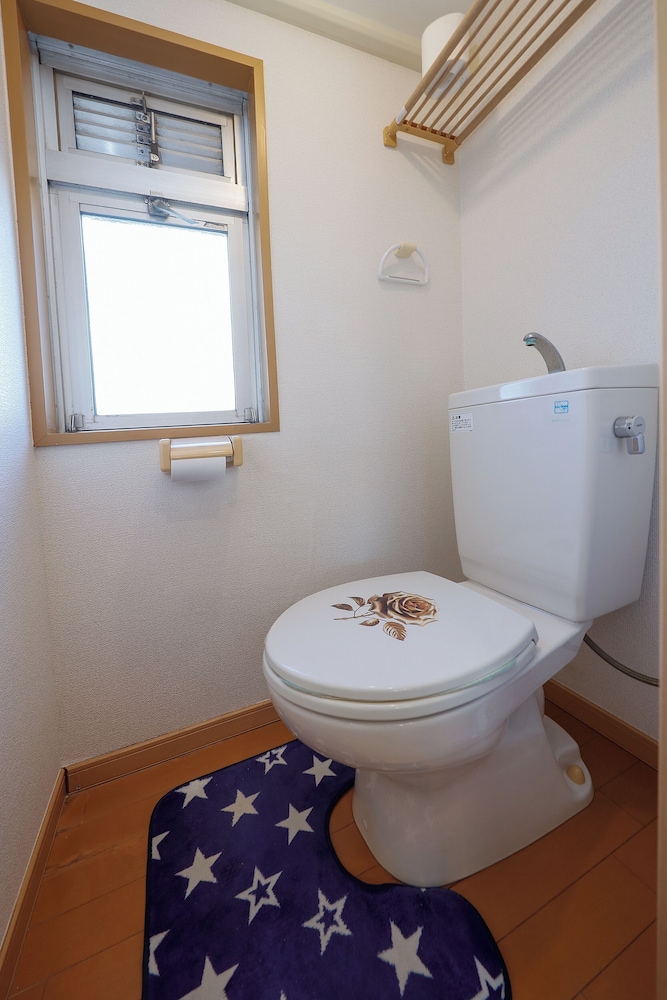 301 photo 3