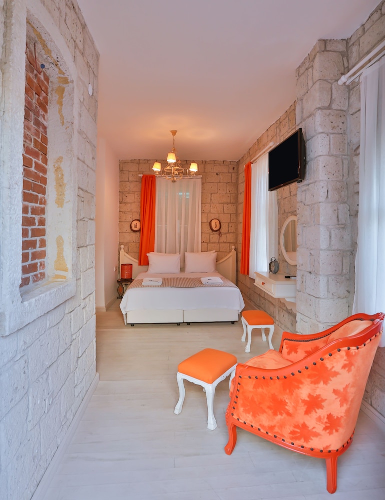Standard Double or Twin Room, City View photo 2