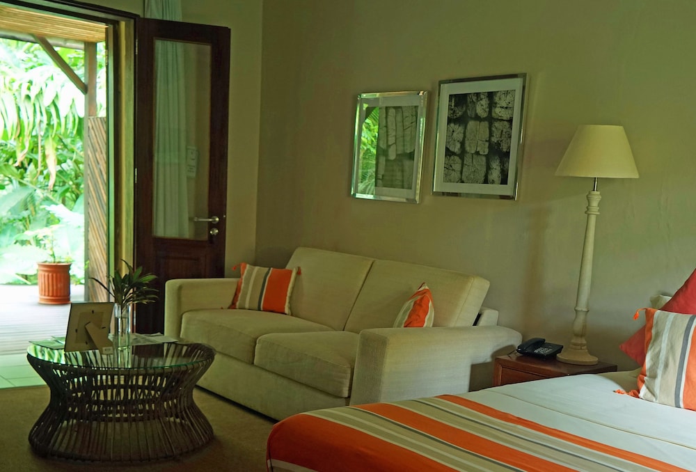Plantation Room