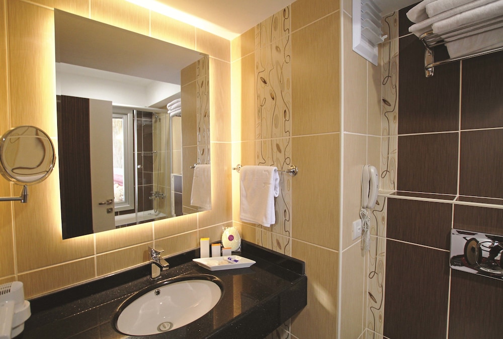 Standard Room photo 3
