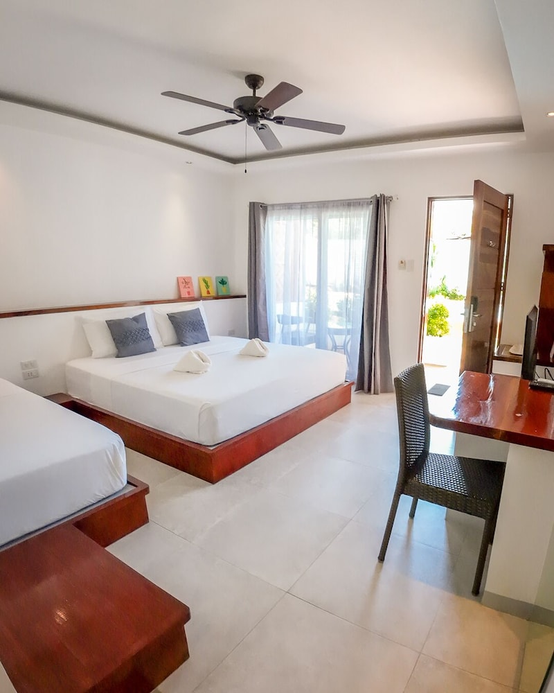 Superior Room - Photo 8