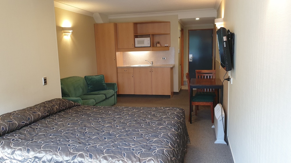 Studio (Sleeps 3) photo 2