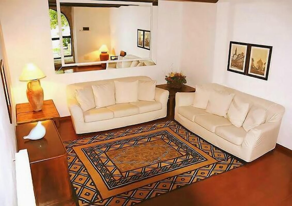 Suite photo 1