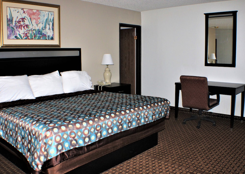 Premium Room, 1 King Bed photo 1