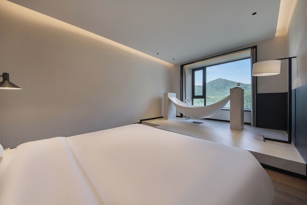 Comfort Double Room, Mountain View
