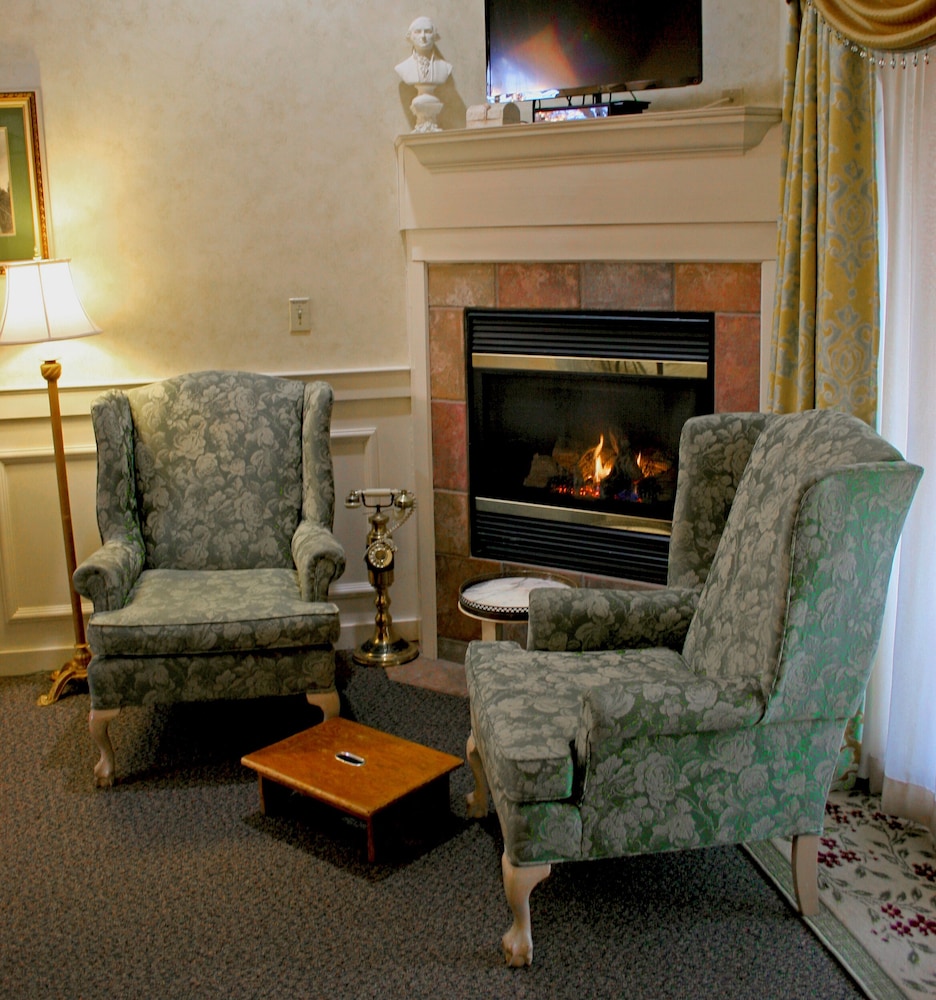 Standard Double Room, Ensuite (Washington Suite) photo 2