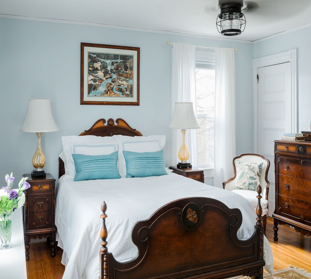 Standard Double Room, Ensuite (East Ferry Room) photo 1