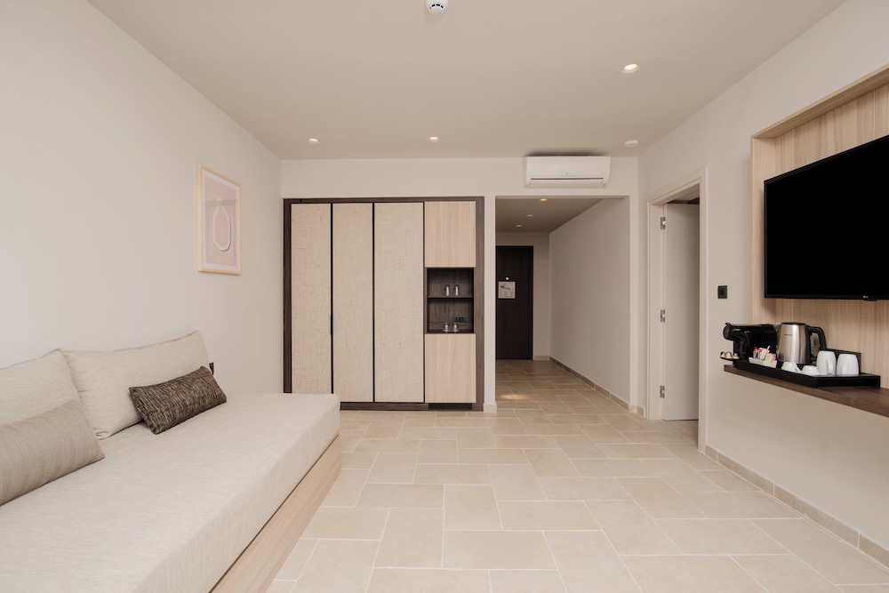 Family Suite, Balcony (4 adults)