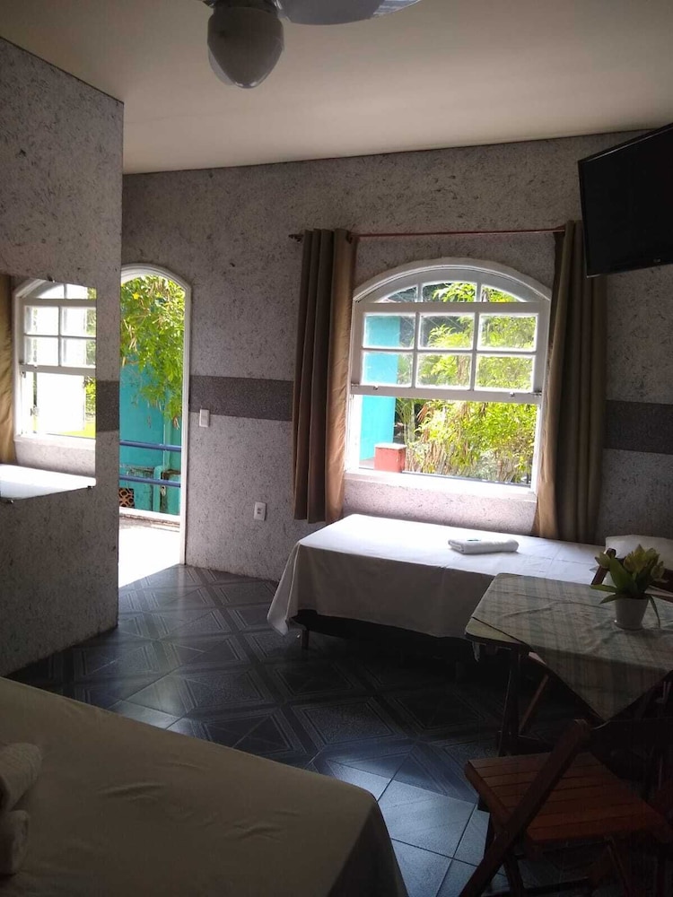 Triple Room, Multiple Beds photo 2