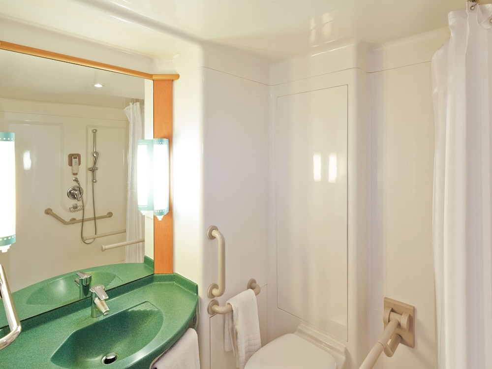Family Double Room - Photo 5
