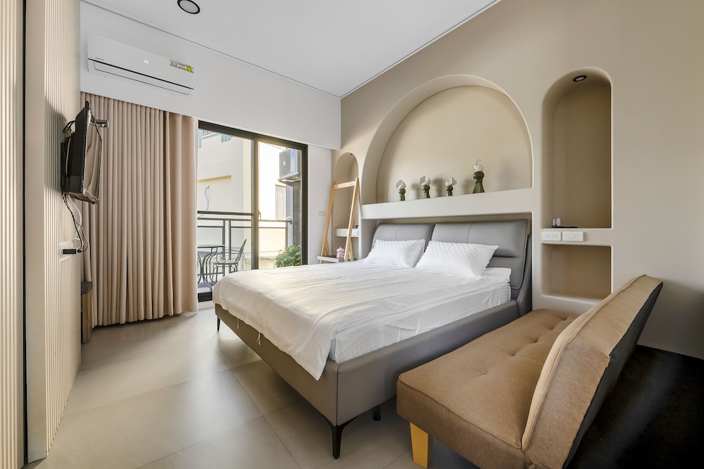 Suite with Balcony photo 1