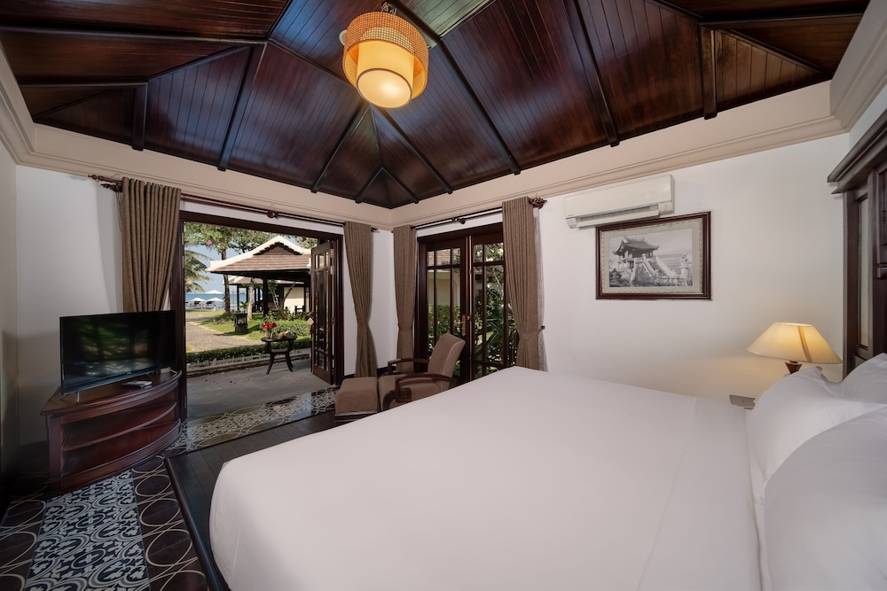 Executive Bungalow